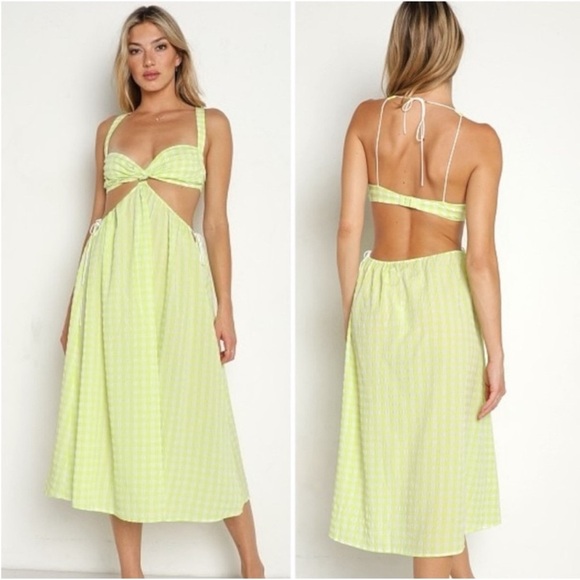 For Love And Lemons Dresses & Skirts - FOR LOVE AND LEMONS $248 Maureen
Green Gingham Cutout Dress